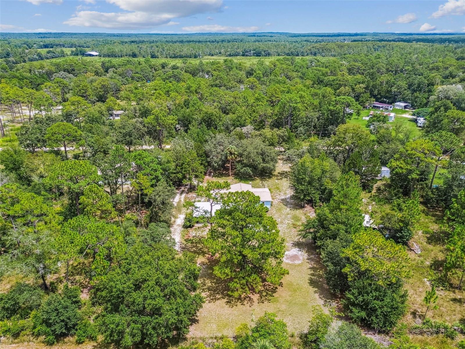 LIV ACRES UNREC SUB - Residential