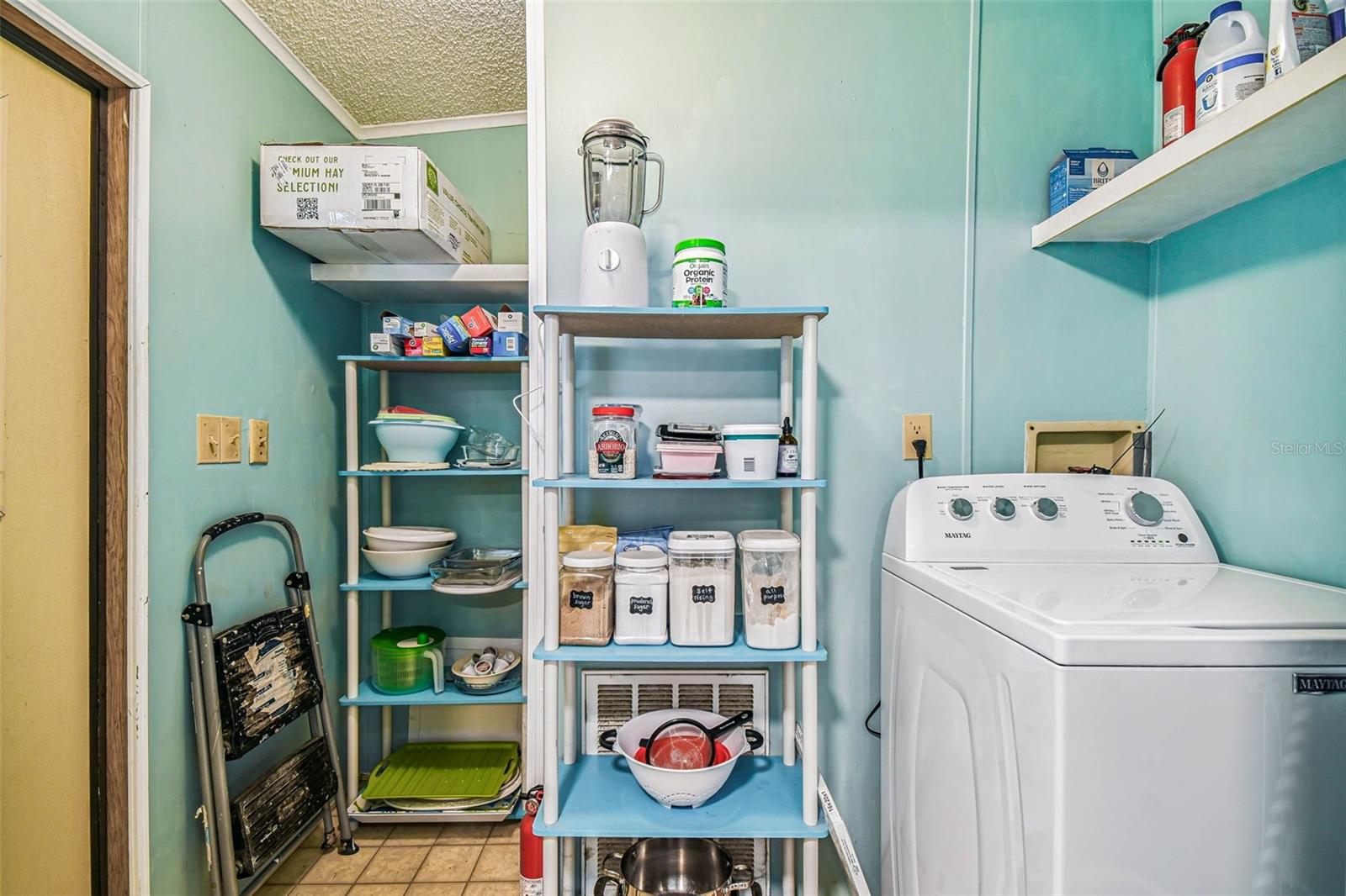 LIV ACRES UNREC SUB - Residential