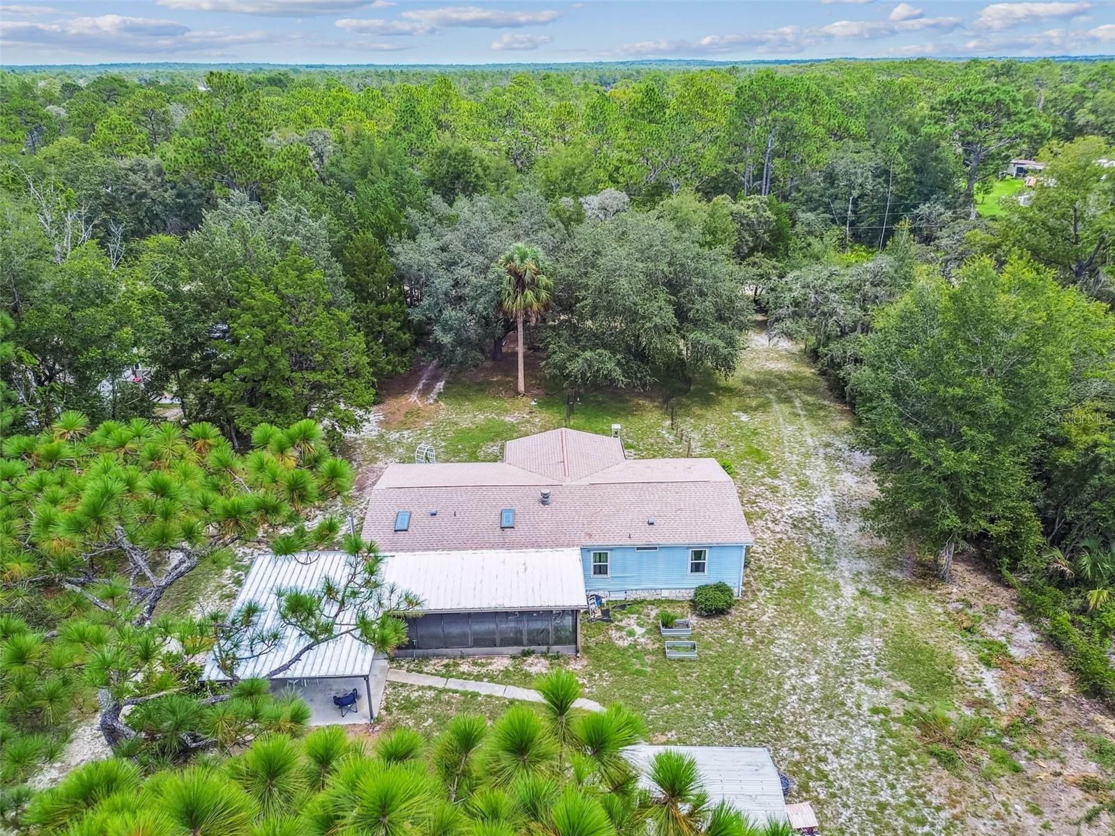 LIV ACRES UNREC SUB - Residential