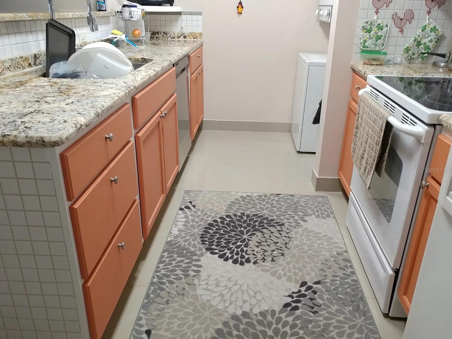 ALHAMBRA CLUB CONDO - Residential