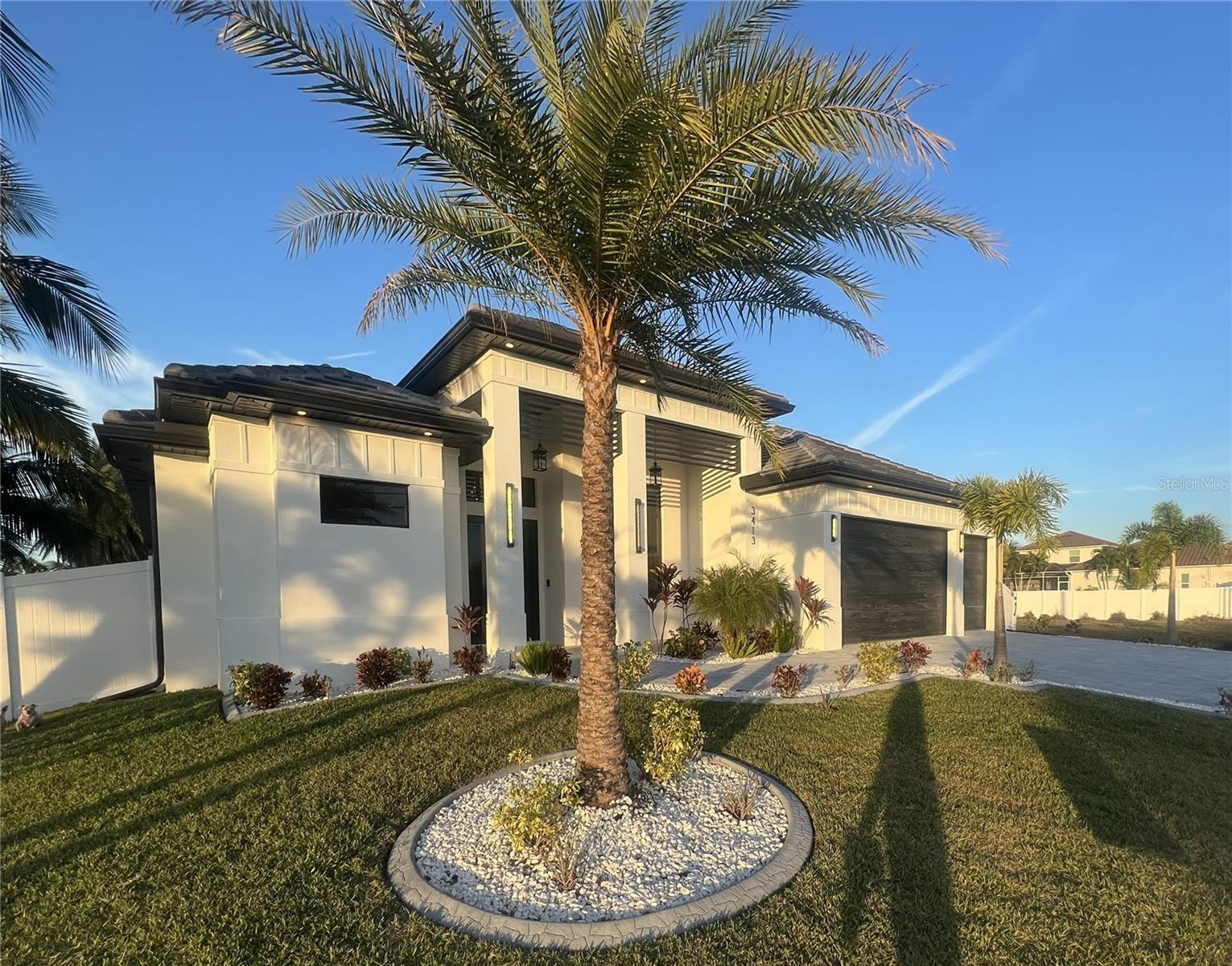 3413 NW 1ST TERRACE