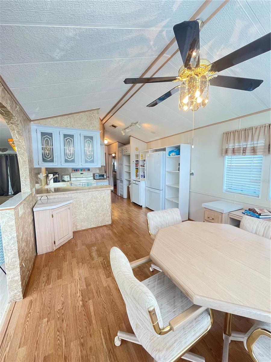 KOVE ESTATES COOP - Residential