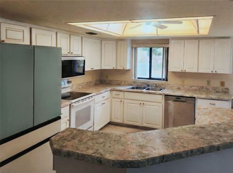 Tiny photo for 91 Anton Court #Q, Homosassa, FL 34446 (MLS # OM715858)