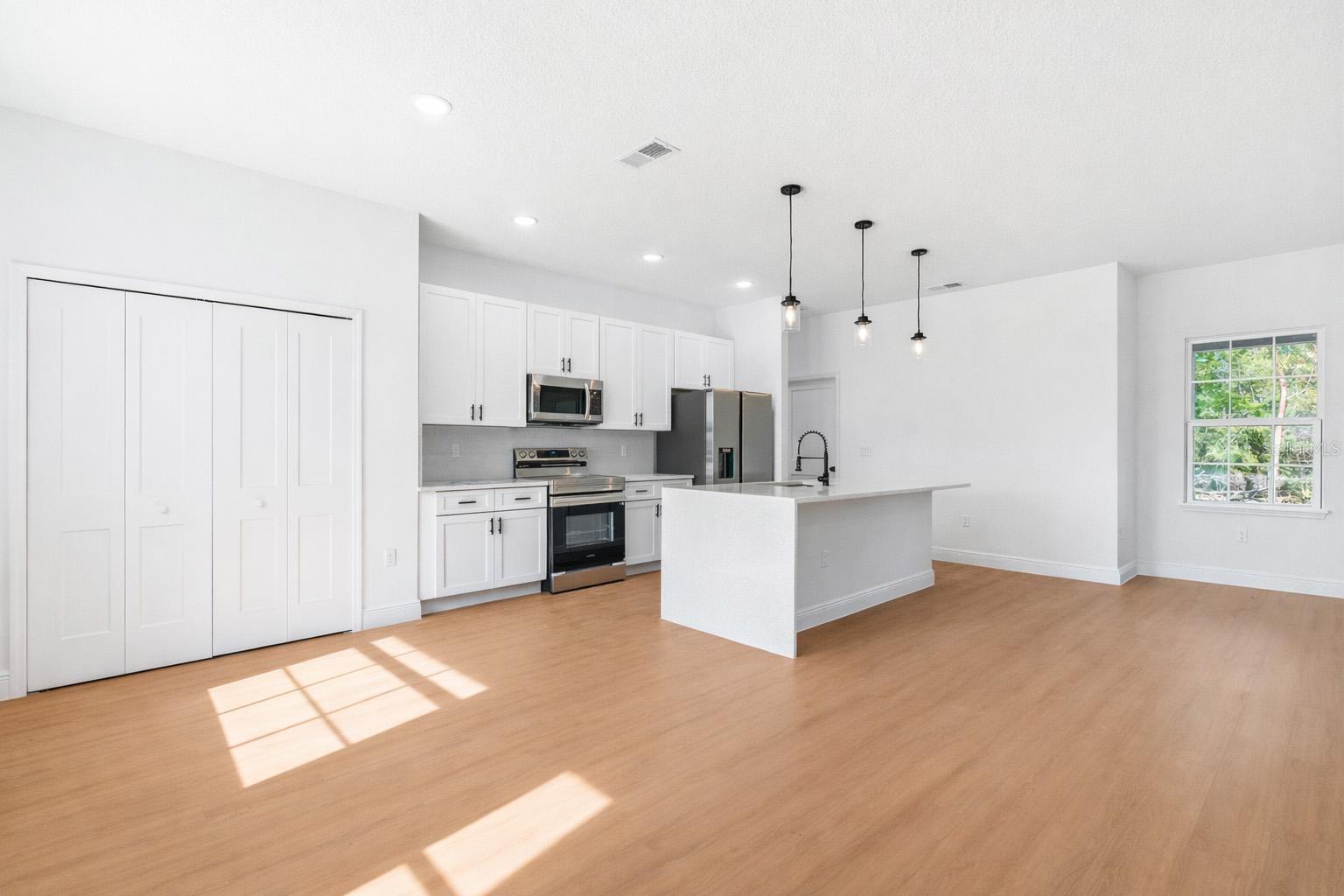 5227 SW 165TH STREET ROAD