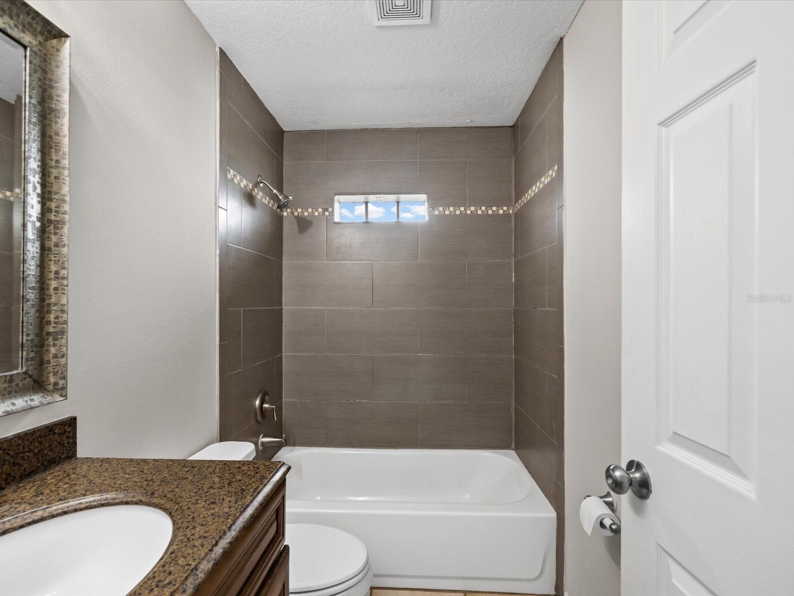 FOX RIDGE - Residential