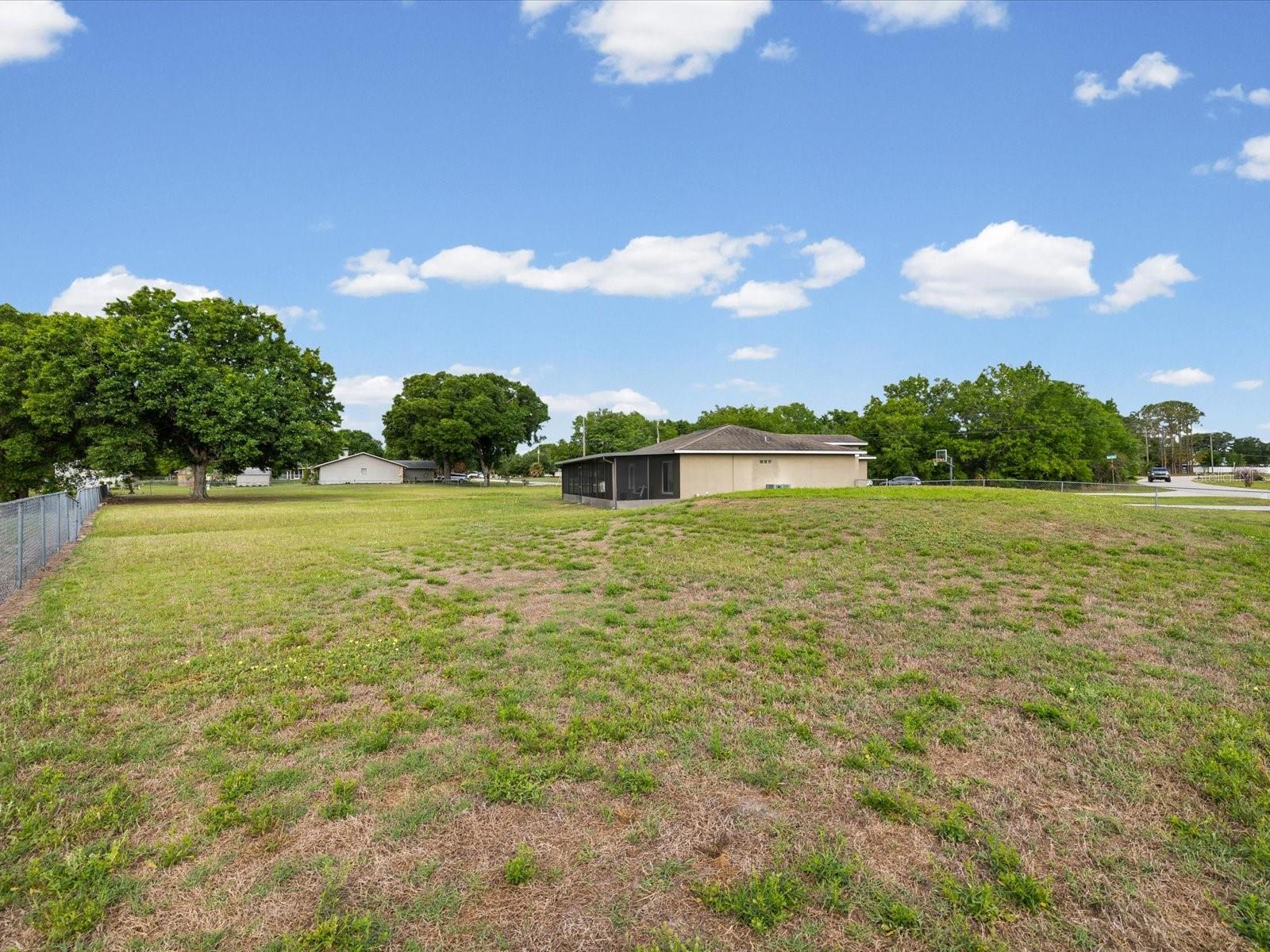 FOX RIDGE - Residential