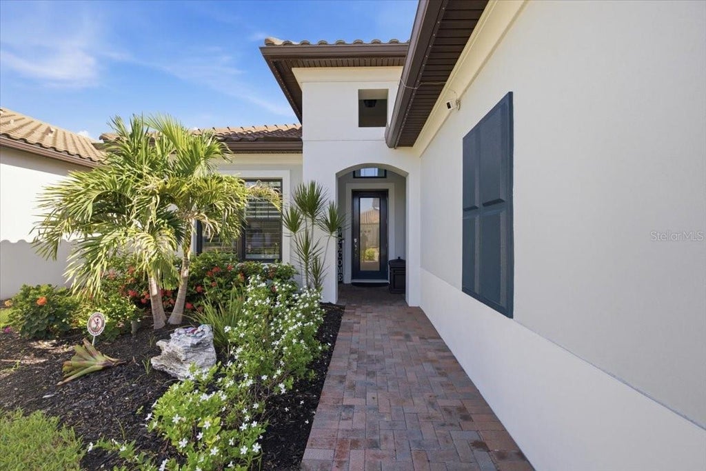 Photo of 2110 E 6th Street W, Palmetto, FL 34221 (MLS # TB8531070)