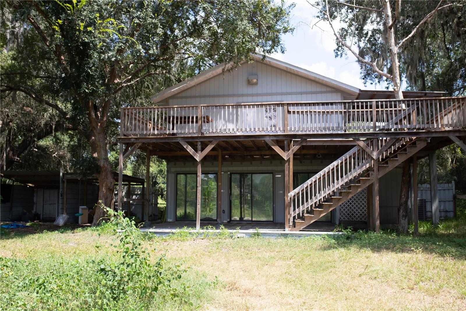 WOODS & LAKES - Residential