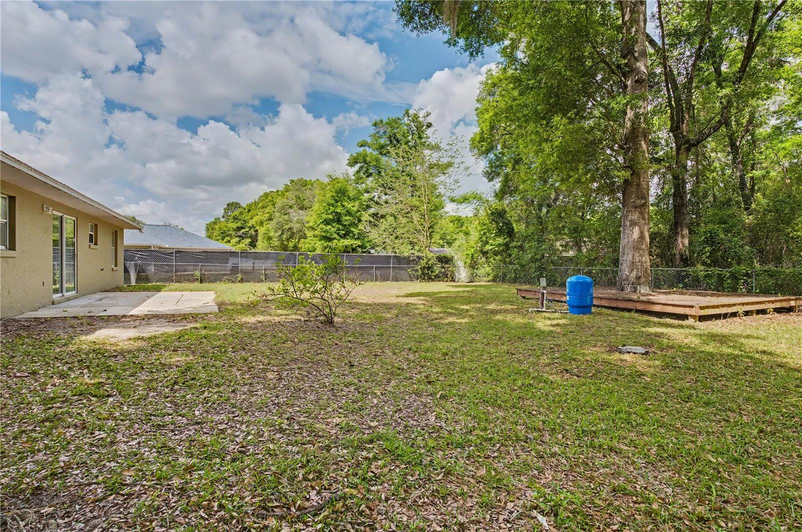 OCALA PARK ESTATES - Residential