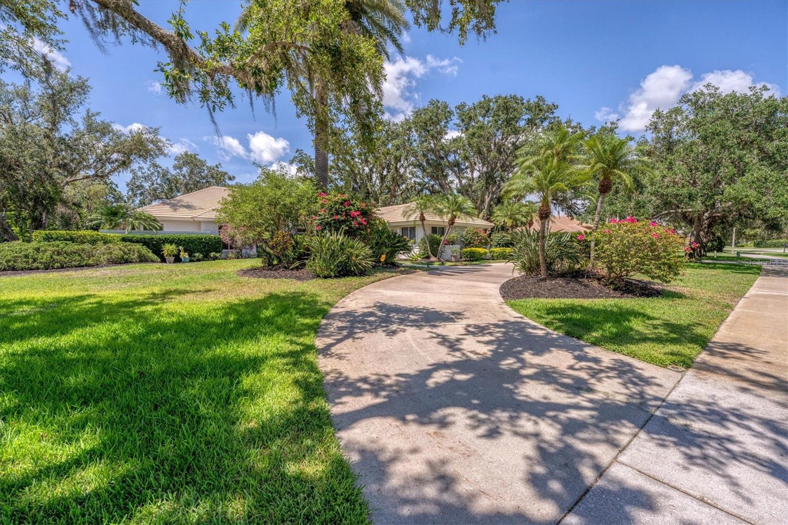 2914 DICK WILSON DRIVE