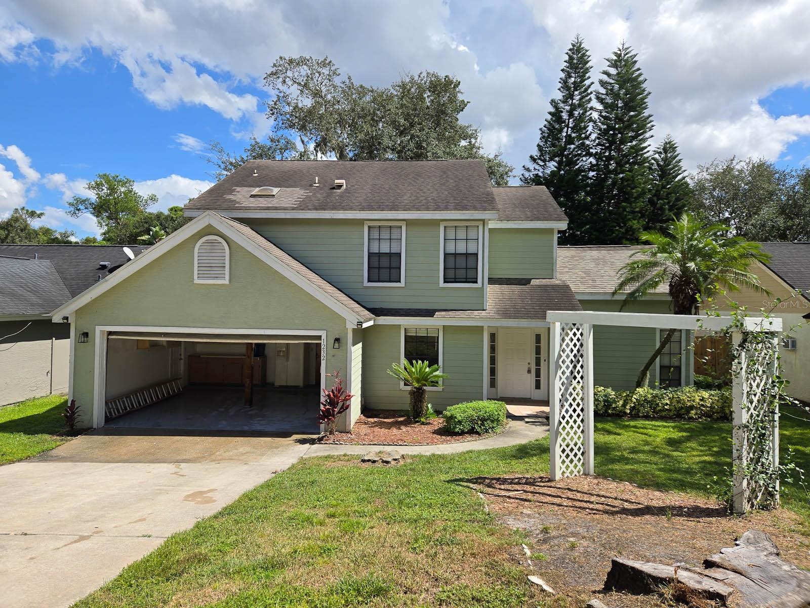 Here is the MLS-style property description with all text formatting removed:
Beautifully updated 3-bedroom, 2.5-bath single-family home located in the highly desirable Country Creek community of Altamonte Springs. This spacious two-story residence offers 2,036 sq ft of living space and is situated on a quiet cul-de-sac with no rear neighbors, backing to conservation area.
The first floor features formal living and dining rooms with vaulted ceilings, wood-style flooring, and abundant natural light. The renovated kitchen includes granite countertops, stainless steel appliances, an island, pantry, and eat-in space. A cozy family room opens into a fully enclosed Florida room with skylights—perfect for additional living or entertaining space.
All bedrooms are located upstairs. The primary suite includes vaulted ceilings, skylights, a fully remodeled en-suite bathroom with double vanities, granite counters, and a walk-in closet. Secondary bedrooms are generously sized with wood-style flooring and ceiling fans. Additional features include a first-floor half bath, indoor laundry, a 2-car garage, and a backyard with storage.
Community amenities include pools, tennis and racquetball courts, playgrounds, walking trails, and clubhouse. Conveniently located minutes from I-4, 414, shopping, dining, and top-rated Seminole County schools.
Key Features:
Beds: 3
Baths: 2.5
Heated SqFt: 2,036
Year Built: 1986
Garage: 2-car attached
HOA: Yes – includes recreational amenities
Lot Features: Cul-de-sac, backs to conservation
Exterior Features: Fenced, storage shed, skylights
Interior Features: Vaulted ceilings, Florida room, granite counters, no carpet
Community: Country Creek