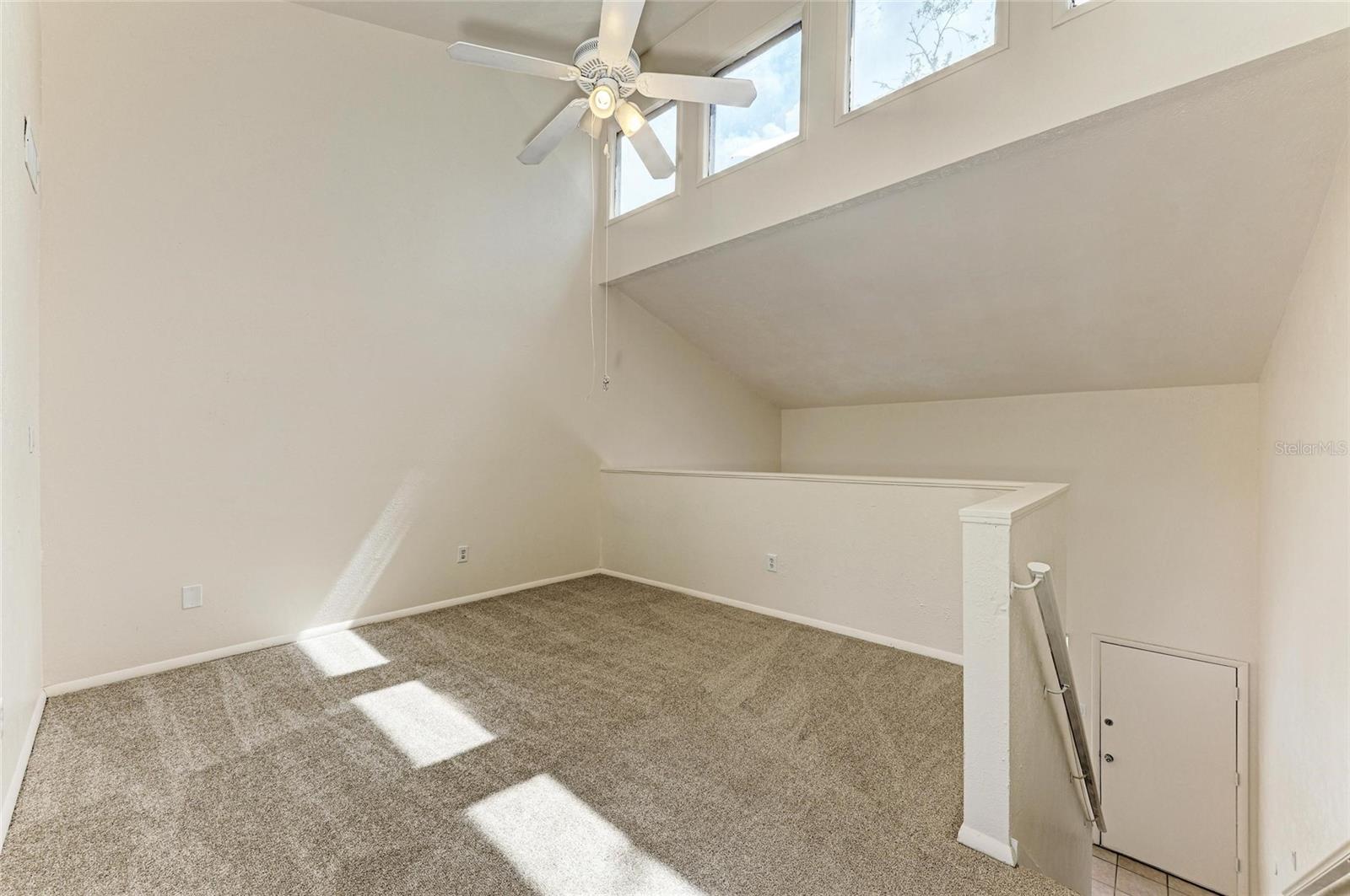 HIDDEN HOLLOW - Residential