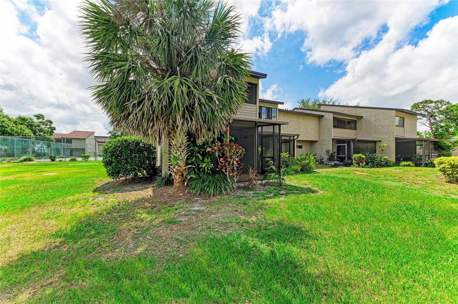 HIDDEN HOLLOW - Residential