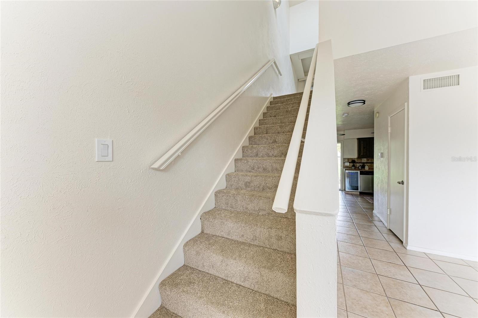 HIDDEN HOLLOW - Residential