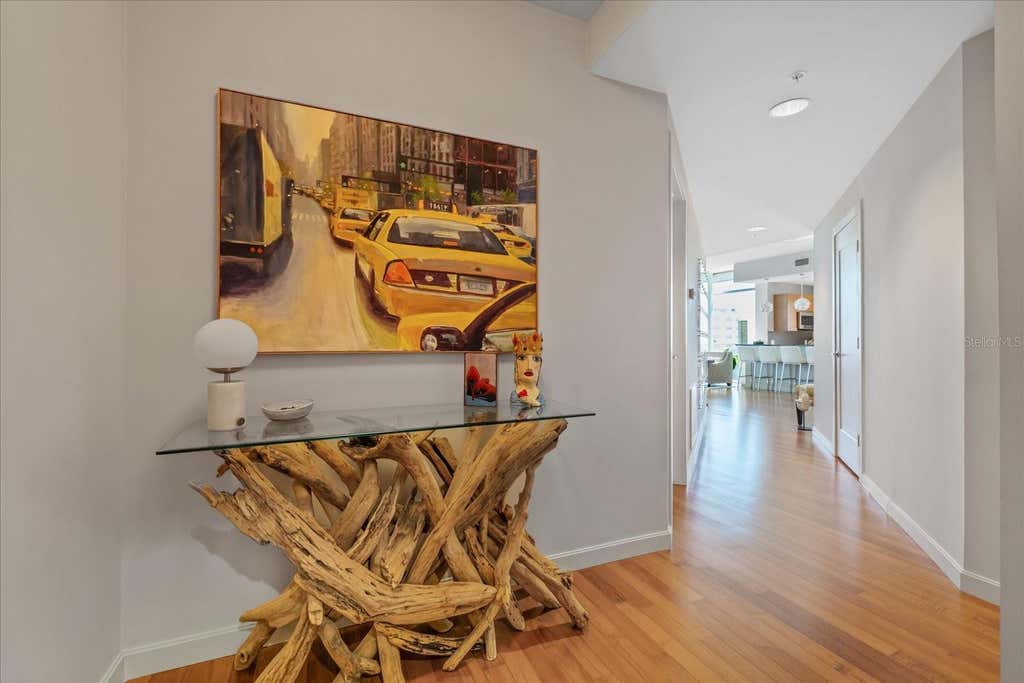Photo of 400 4th Avenue S #1004, St Petersburg, FL 33701 (MLS # W7888600)