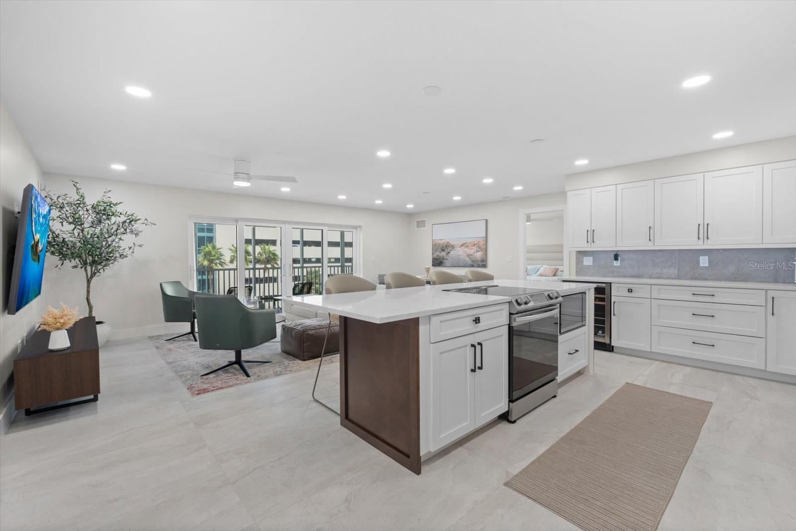 800 BENJAMIN FRANKLIN DRIVE 505
