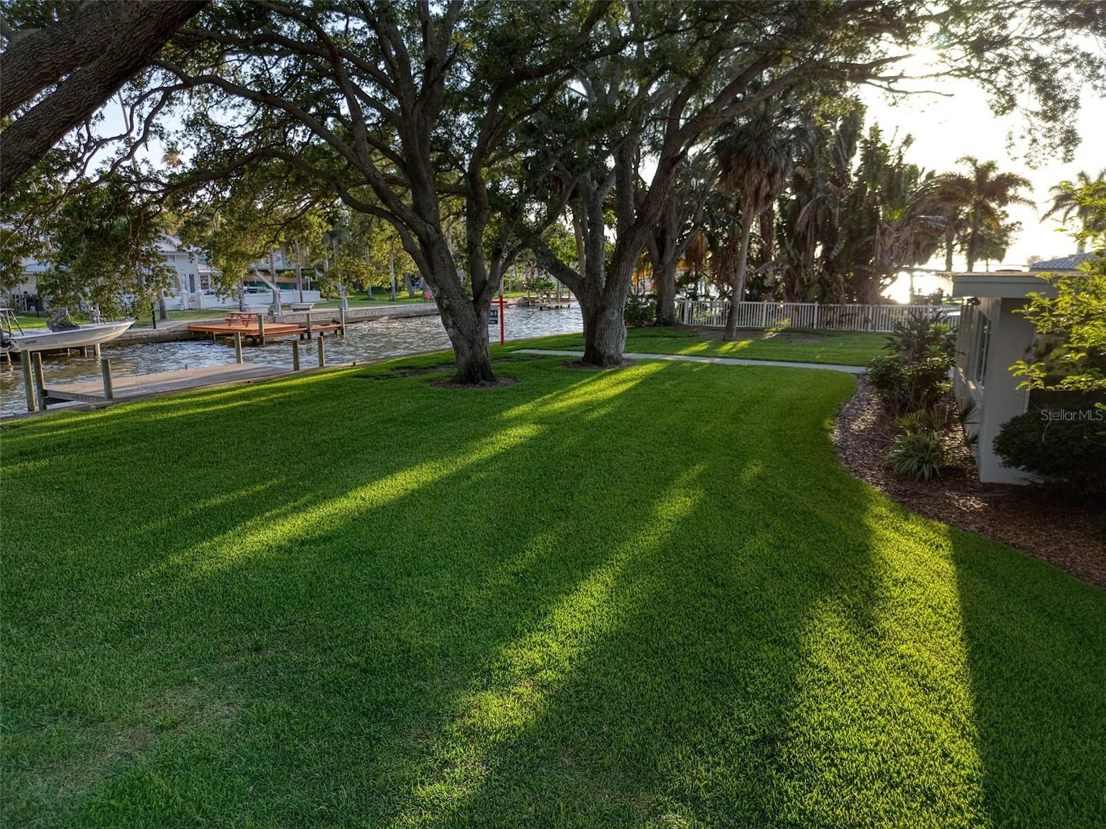 DUNEDIN SHORES SUB - Residential