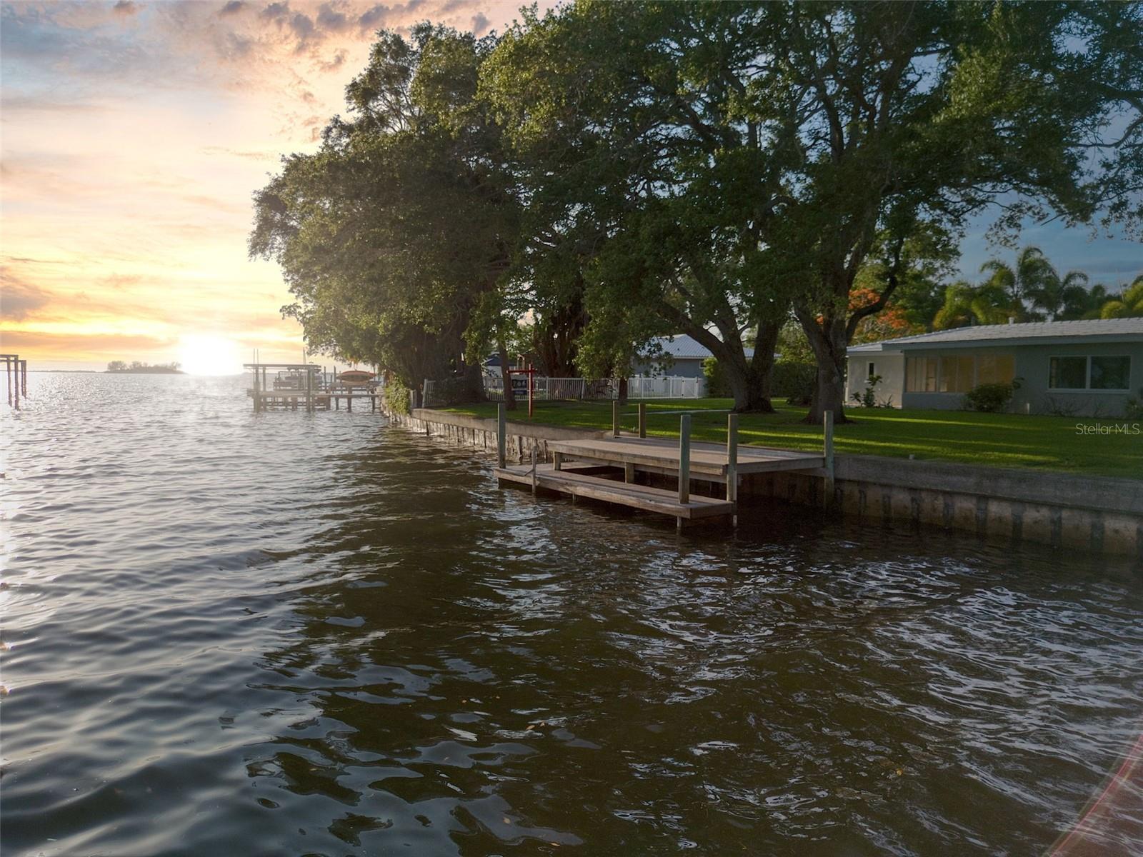 DUNEDIN SHORES SUB - Residential