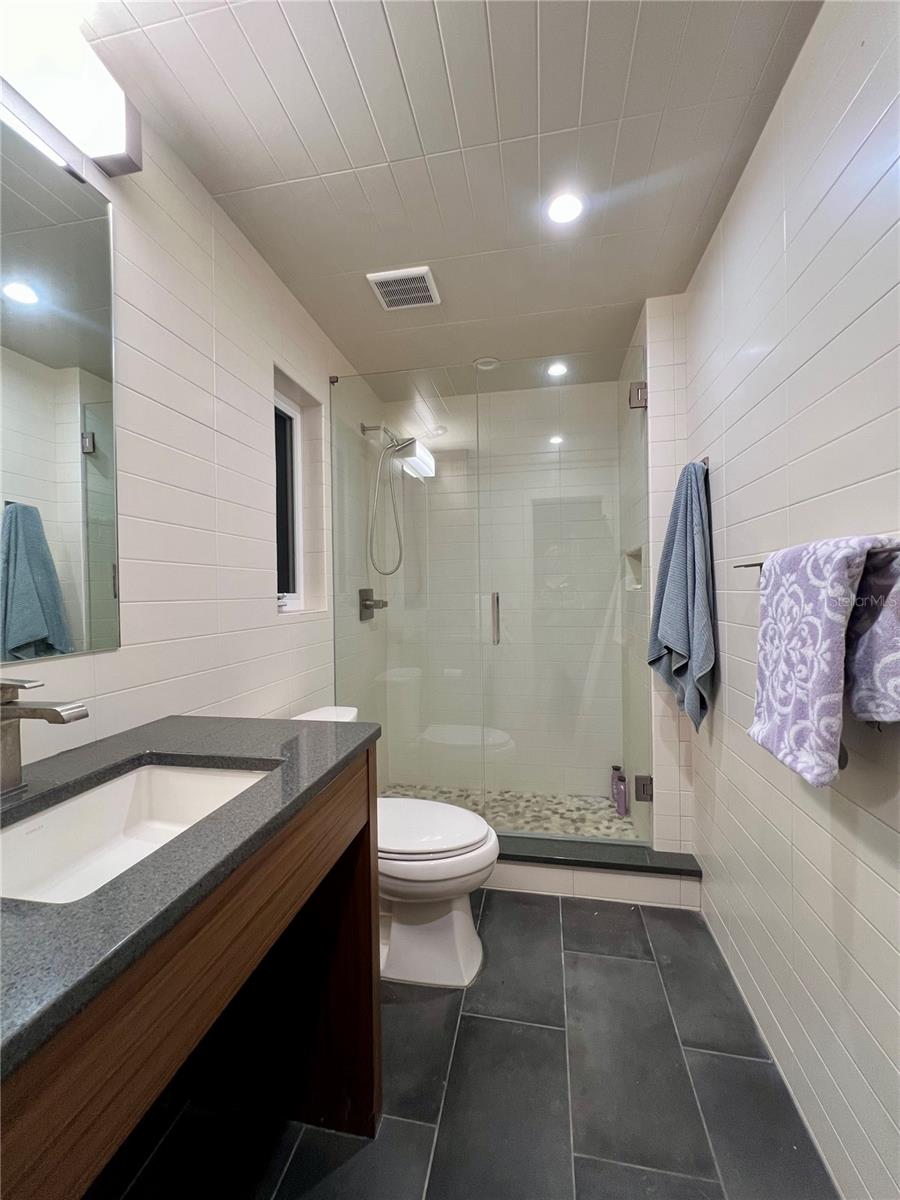 DUNEDIN SHORES SUB - Residential