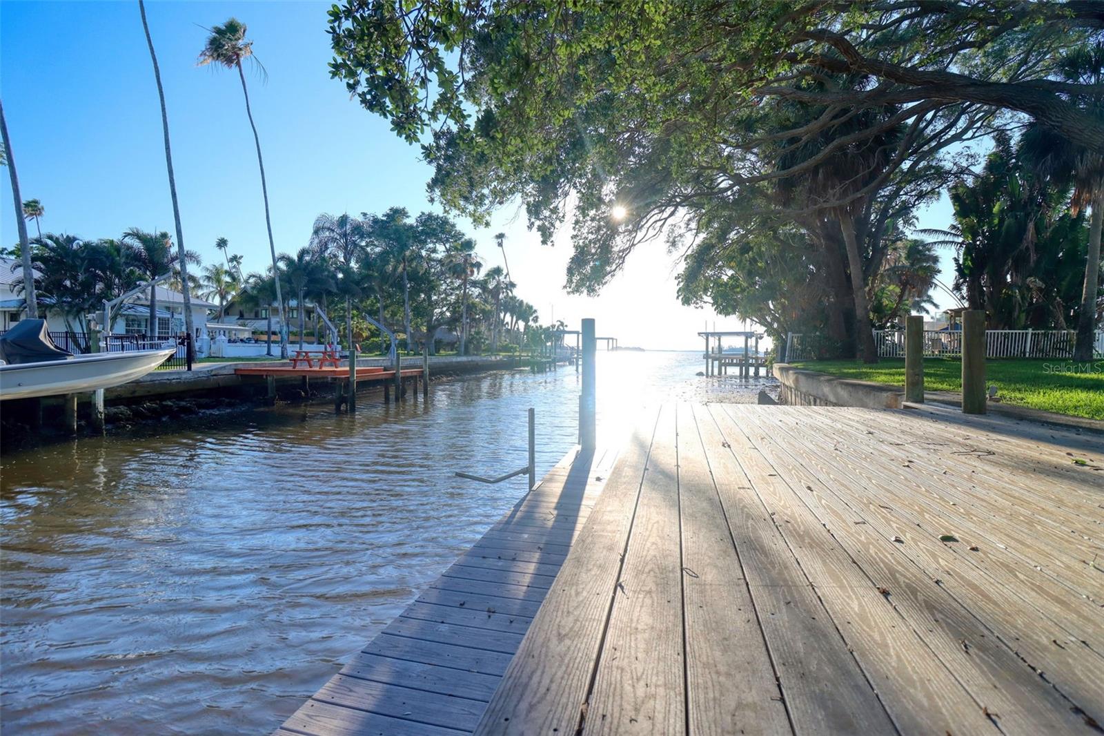 DUNEDIN SHORES SUB - Residential