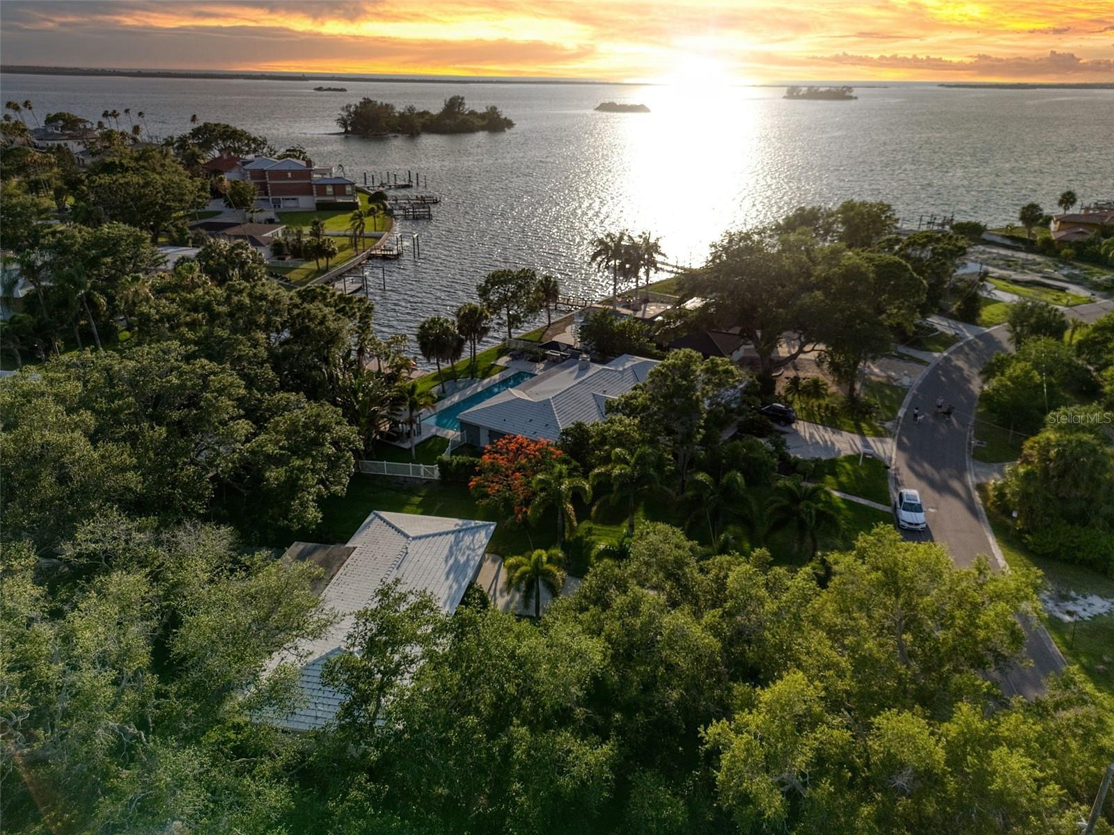 DUNEDIN SHORES SUB - Residential