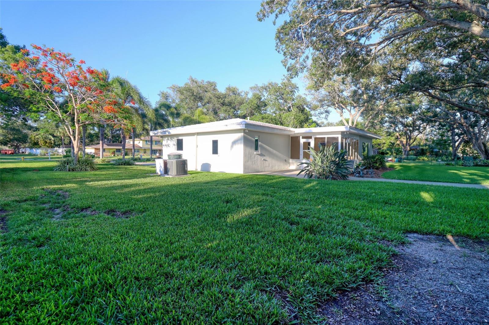 DUNEDIN SHORES SUB - Residential