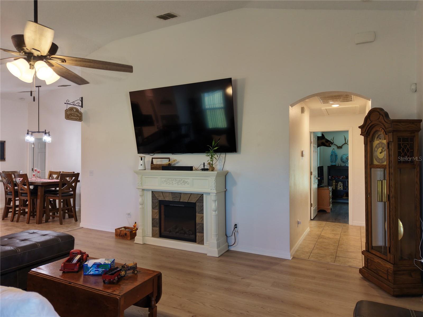 WATERFORD TRLS PH 3B - Residential