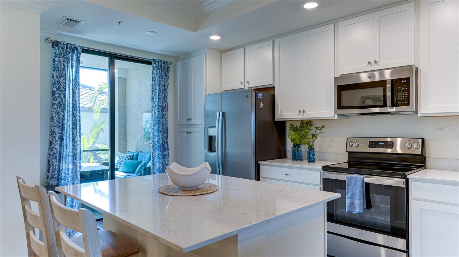 VERANDA V AT LAKEWOOD NATIONAL PH IV - Residential Lease