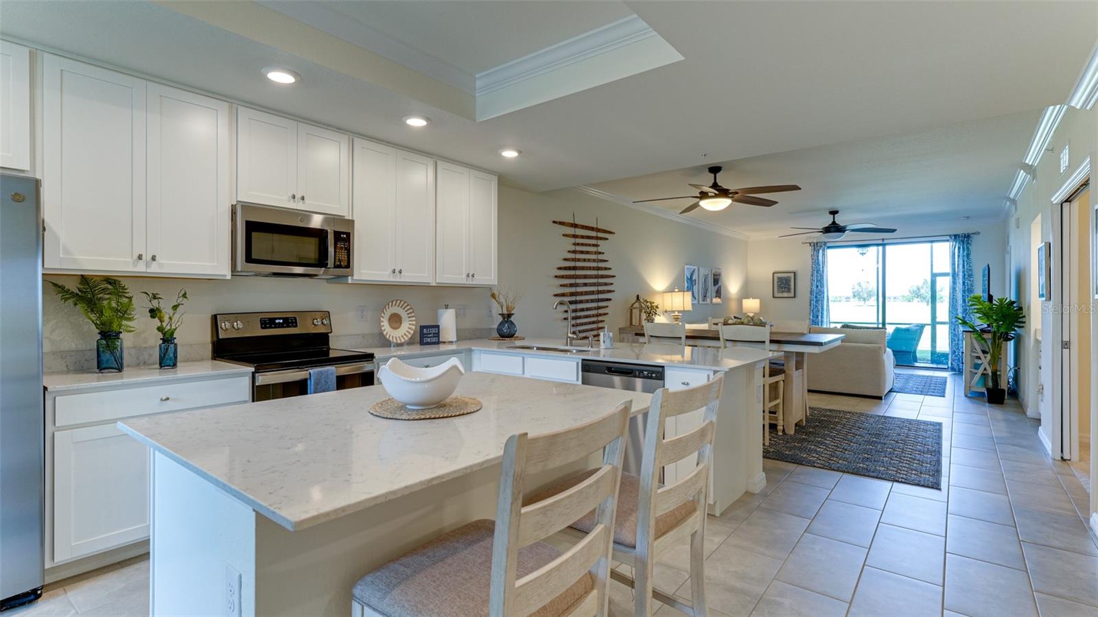 VERANDA V AT LAKEWOOD NATIONAL PH IV - Residential Lease