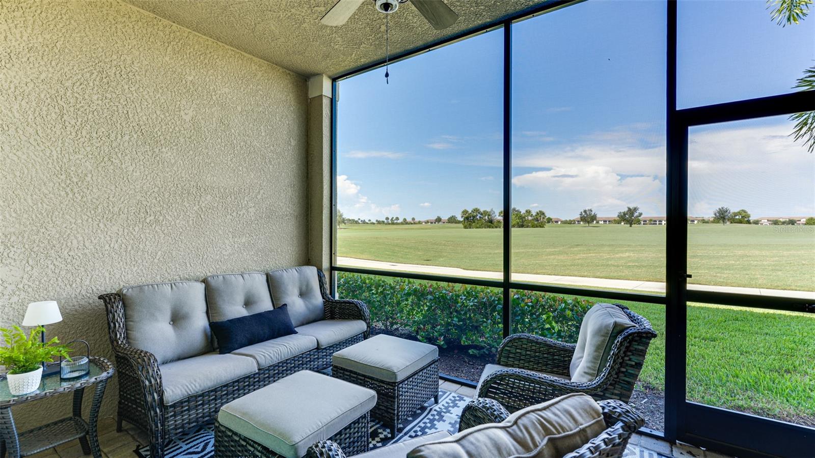 VERANDA V AT LAKEWOOD NATIONAL PH IV - Residential Lease