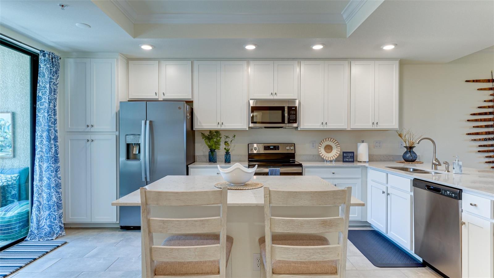 VERANDA V AT LAKEWOOD NATIONAL PH IV - Residential Lease