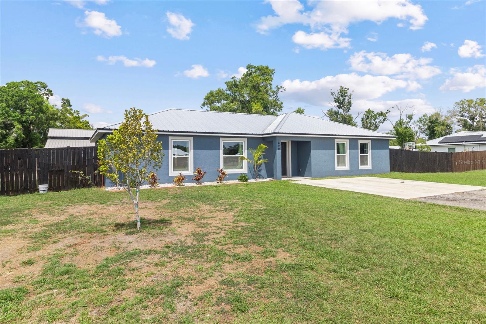 WAY & MCCHESNEY ADD 6 - Residential