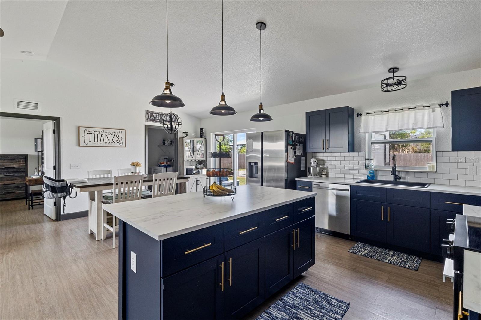 WAY & MCCHESNEY ADD 6 - Residential