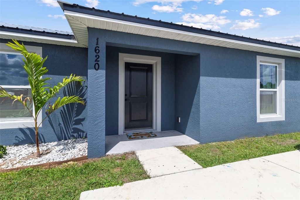 Photo of 1620 SE Haven Drive, Arcadia, FL 34266 (MLS # A4689134)