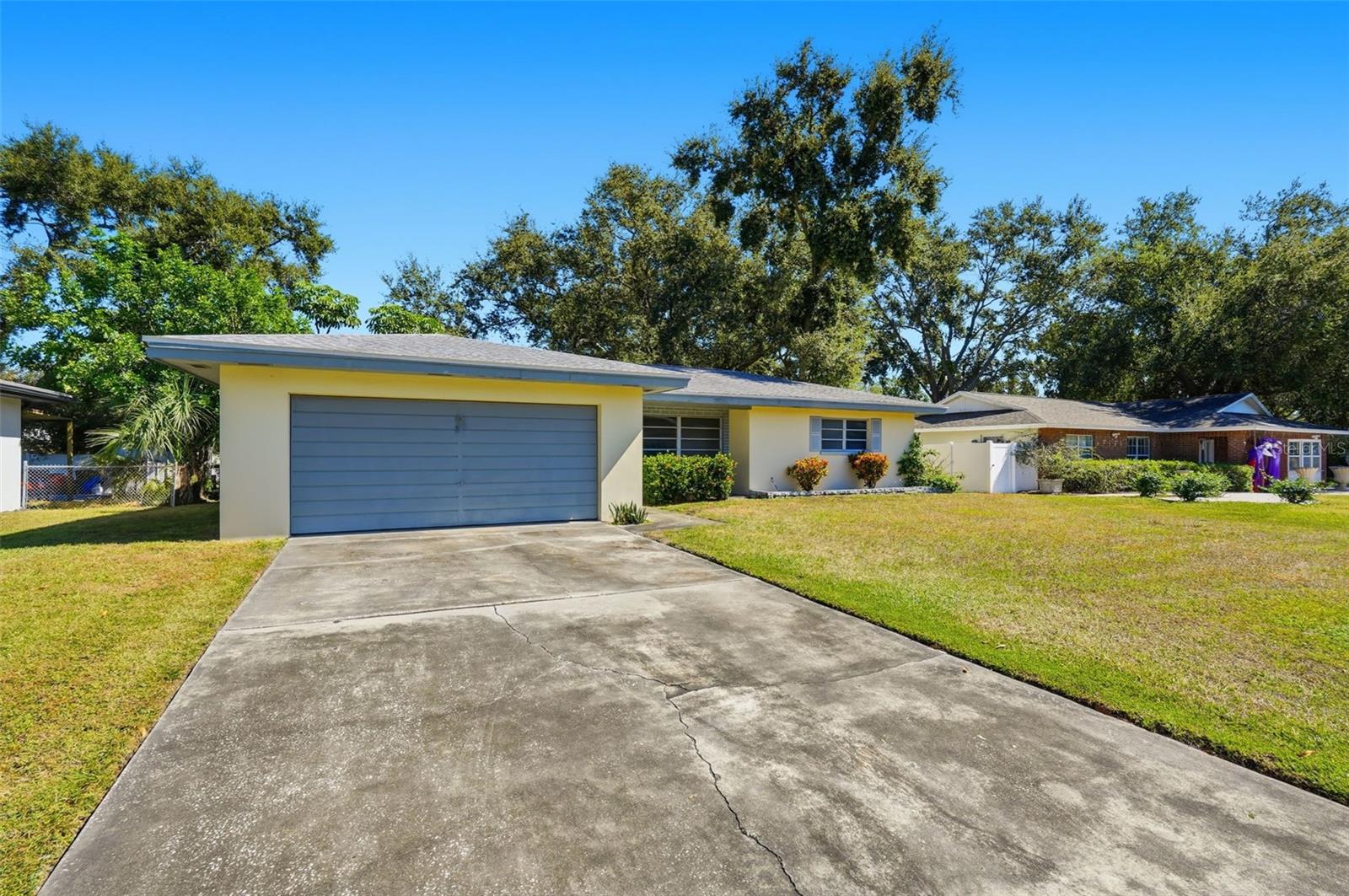 BROOKHILL - Residential