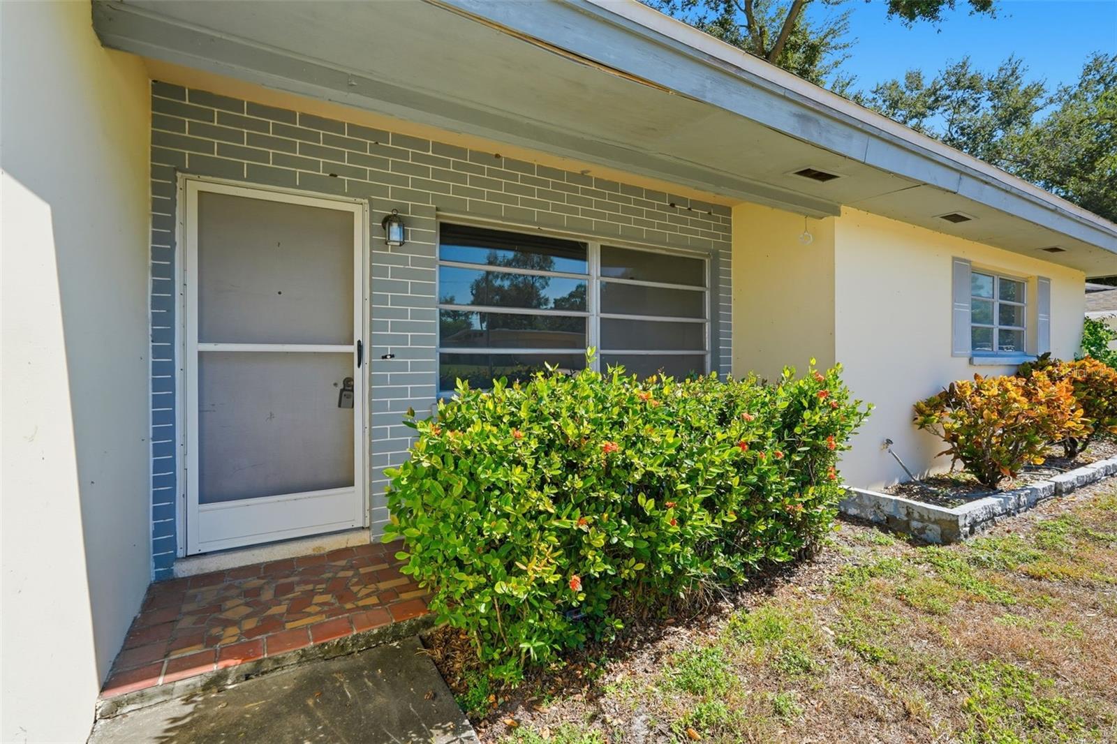 BROOKHILL - Residential