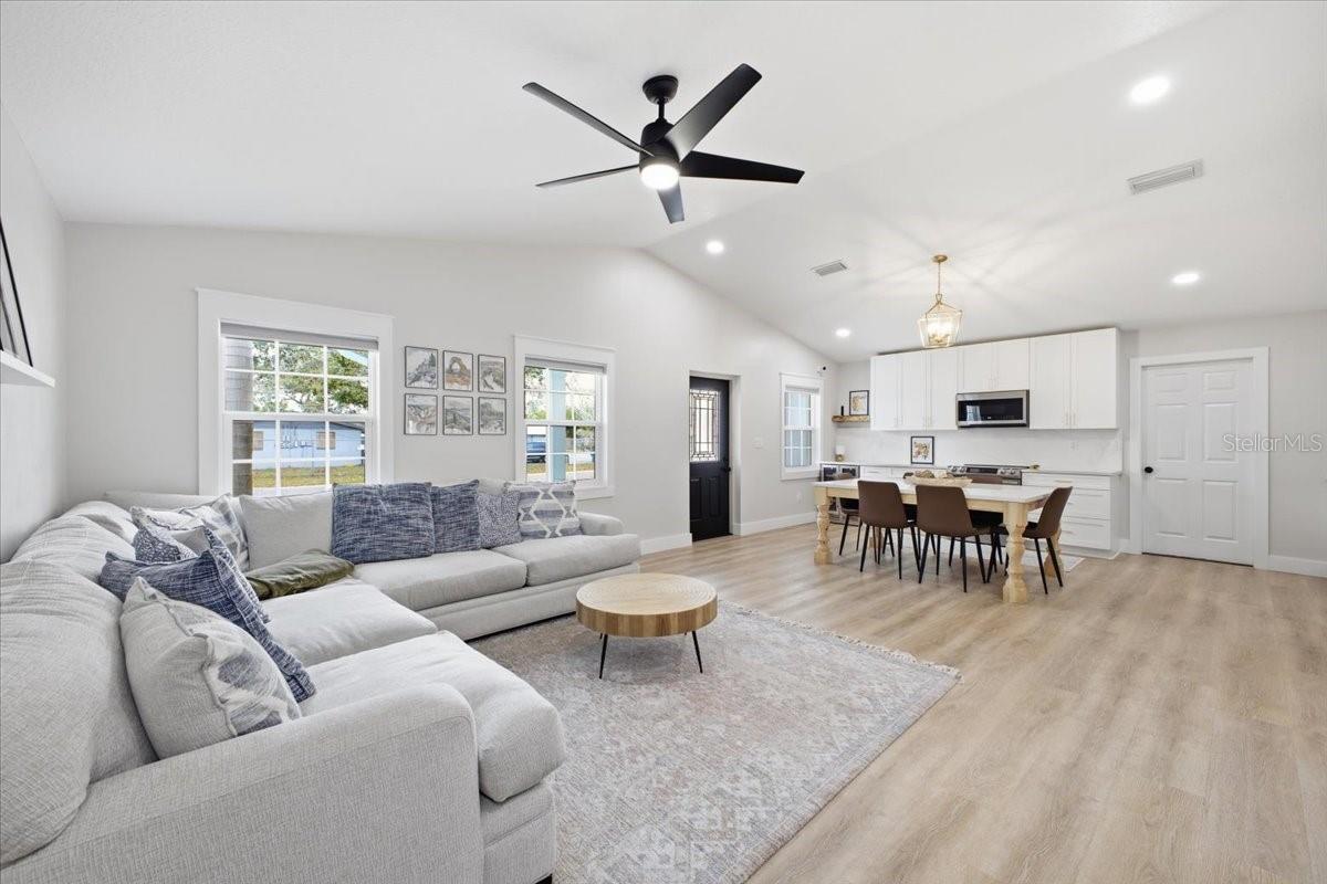 WASHINGTON PARK UNITS 1, 2, 3&4 - Residential