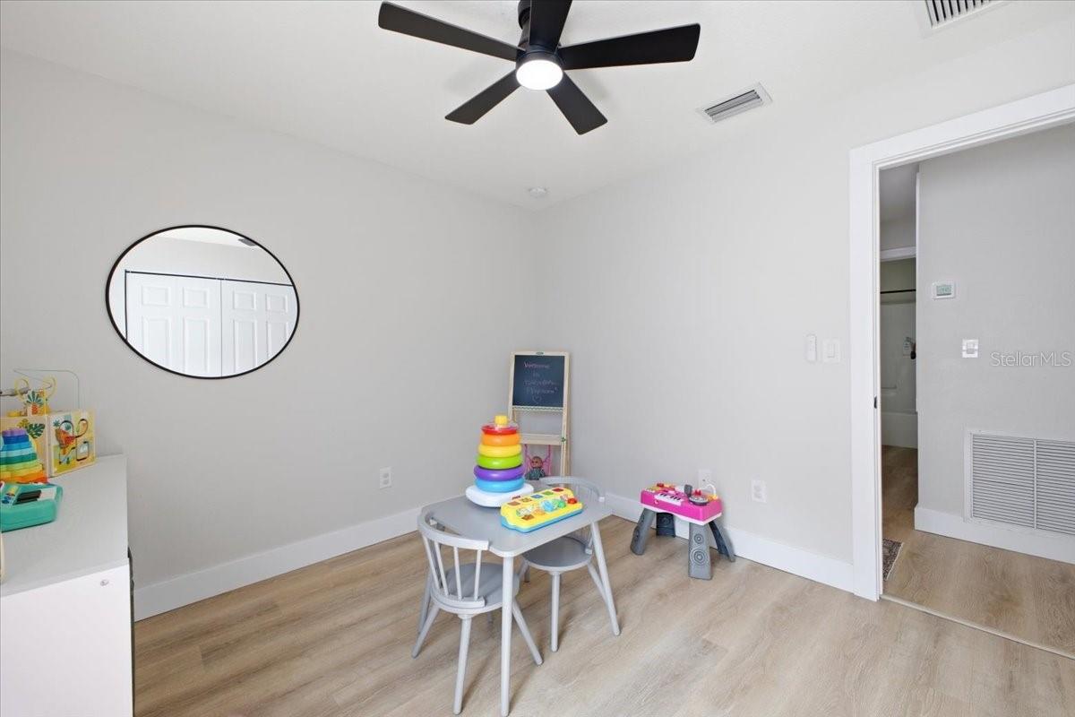 WASHINGTON PARK UNITS 1, 2, 3&4 - Residential