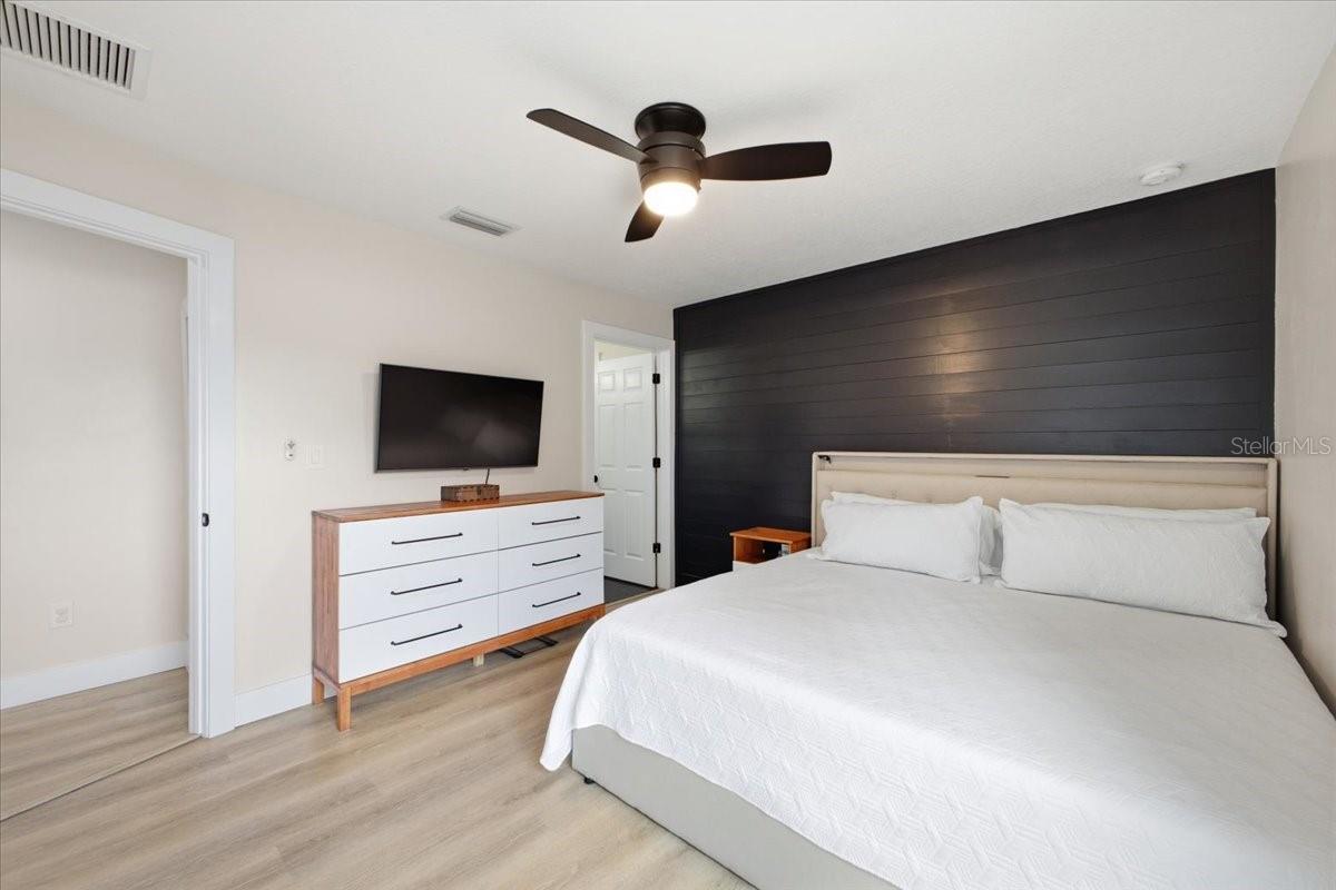 WASHINGTON PARK UNITS 1, 2, 3&4 - Residential