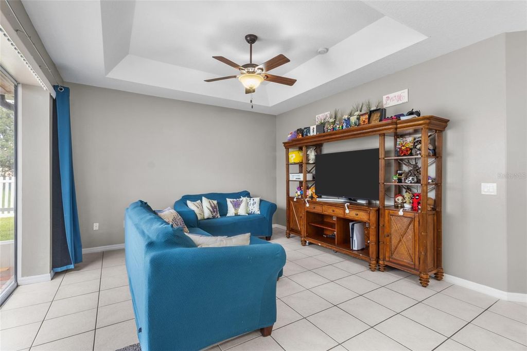 Photo of 111 141st Court NE, Bradenton, FL 34212 (MLS # A4667324)