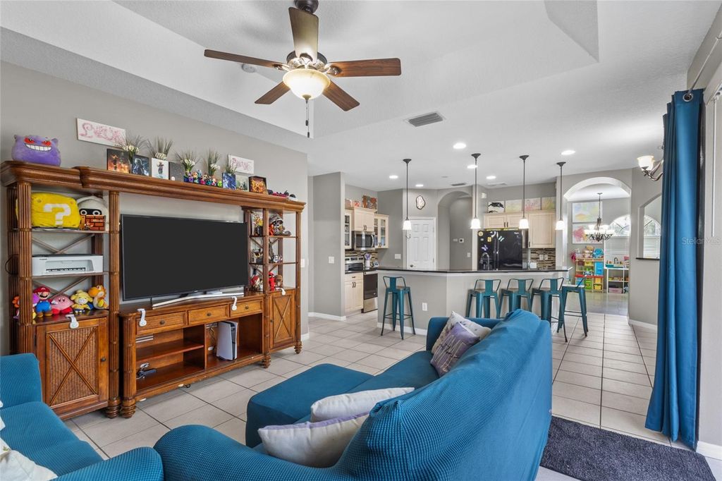 Photo of 111 141st Court NE, Bradenton, FL 34212 (MLS # A4667324)