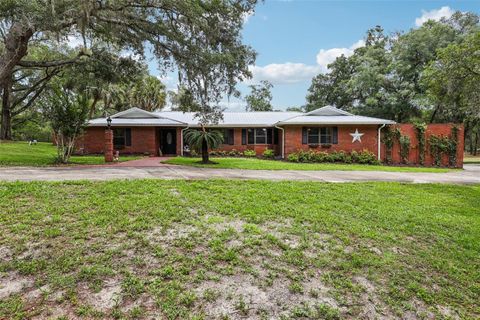 2221 OAK HILL DRIVE DELAND FL 32720