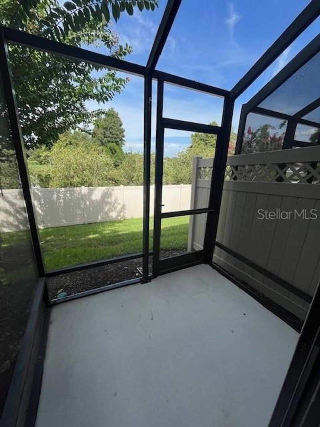 Photo of 11522 Crowned Sparrow Lane, Tampa, FL 33626 (MLS # TB8494297)