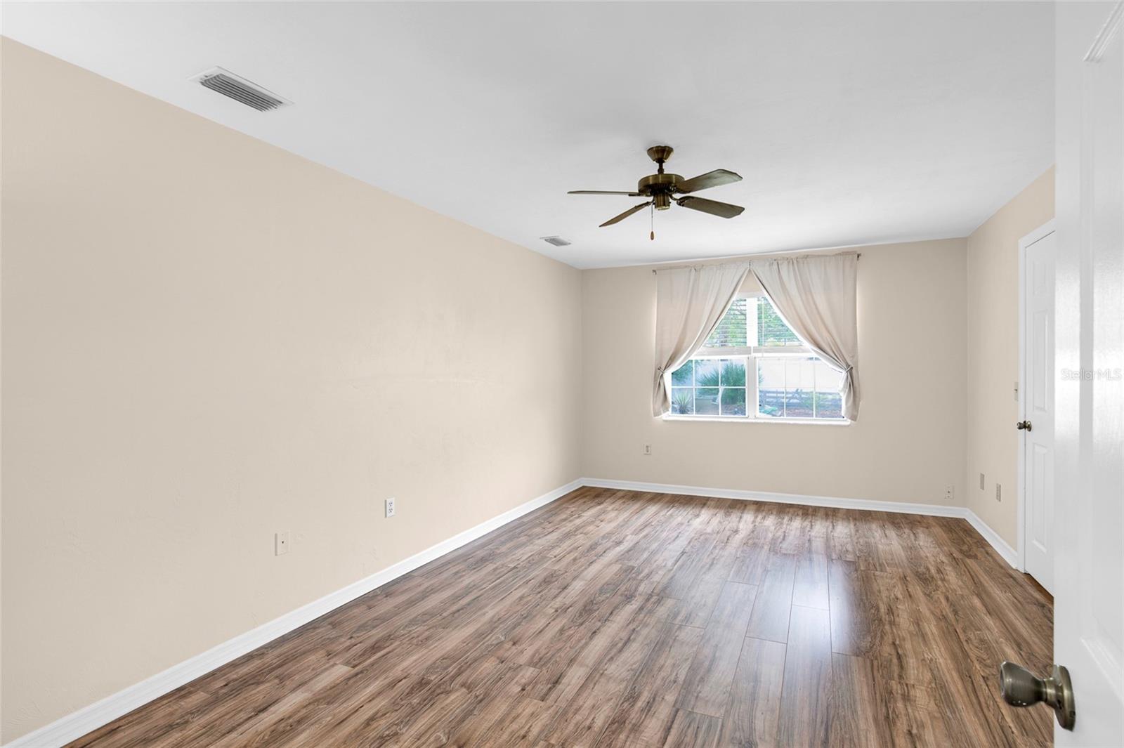 INDIAN TRAILS - Residential