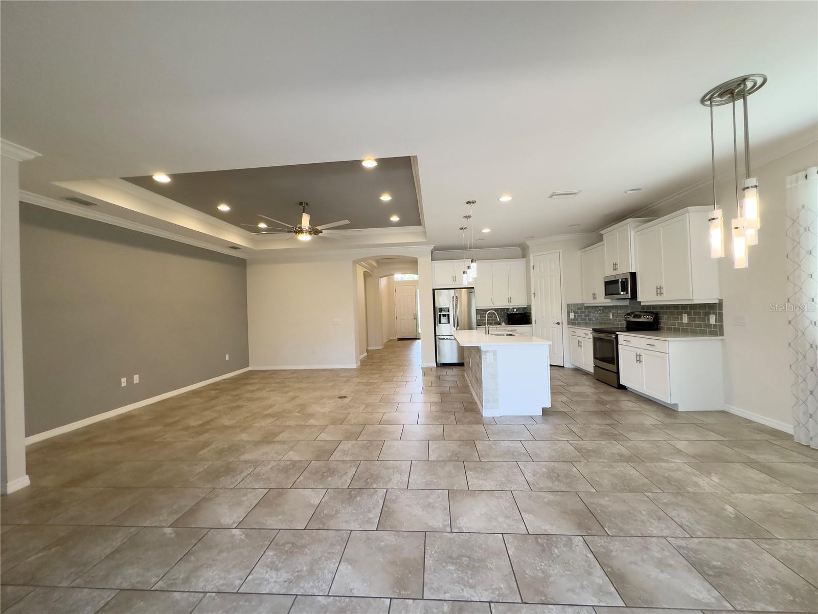 CARIBBEAN VILLAGE - Residential Lease