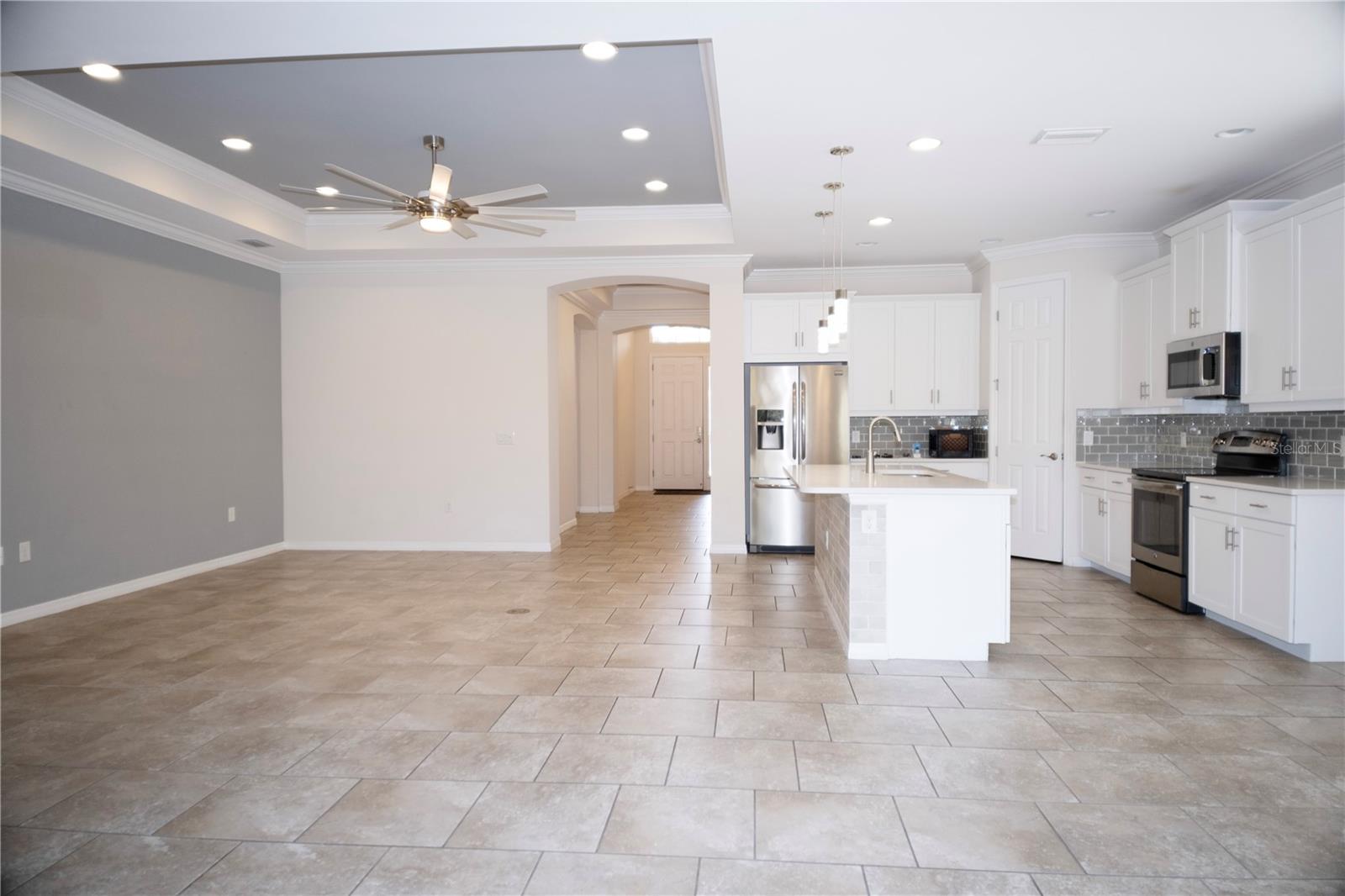 CARIBBEAN VILLAGE - Residential Lease