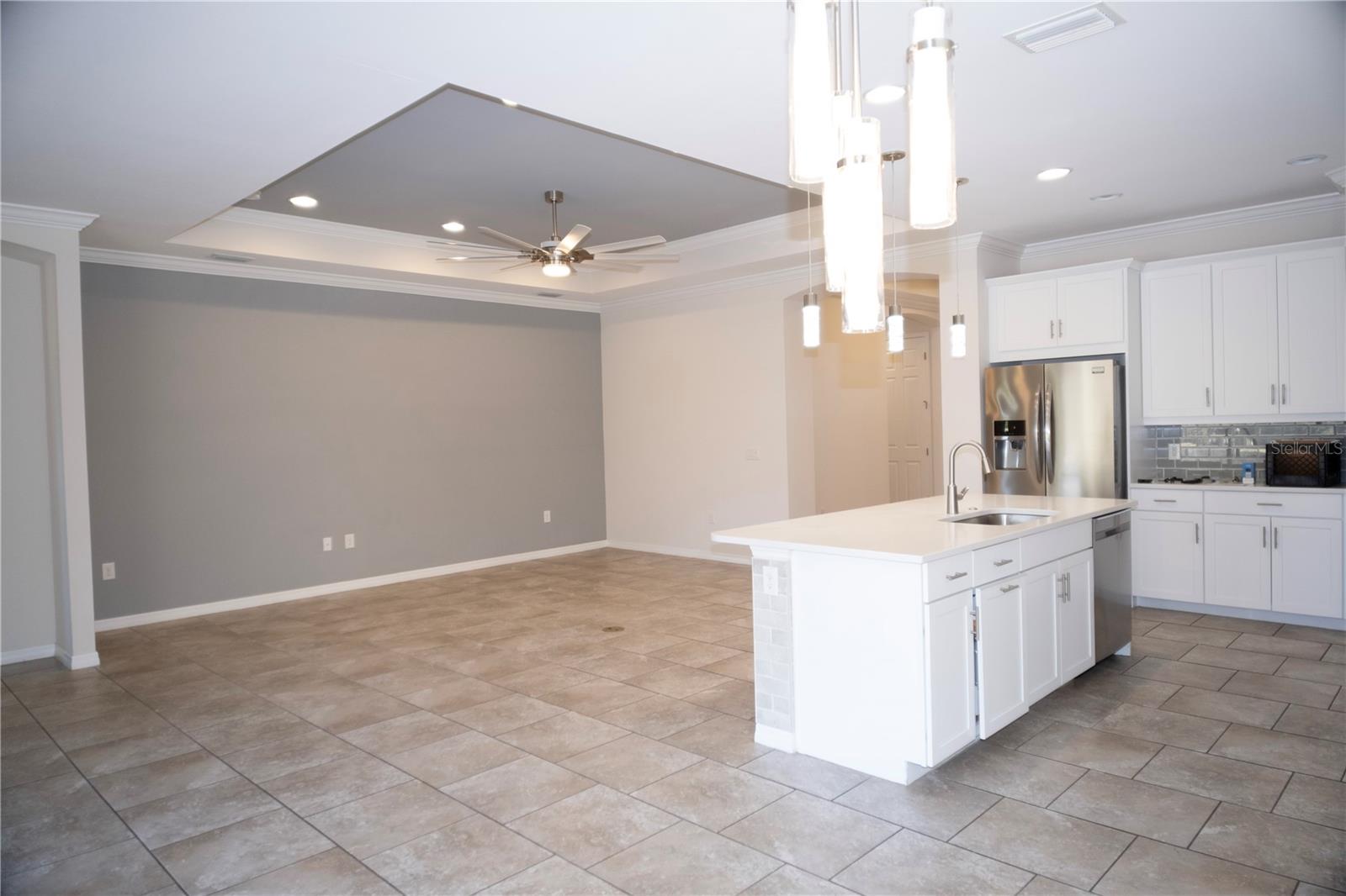 CARIBBEAN VILLAGE - Residential Lease