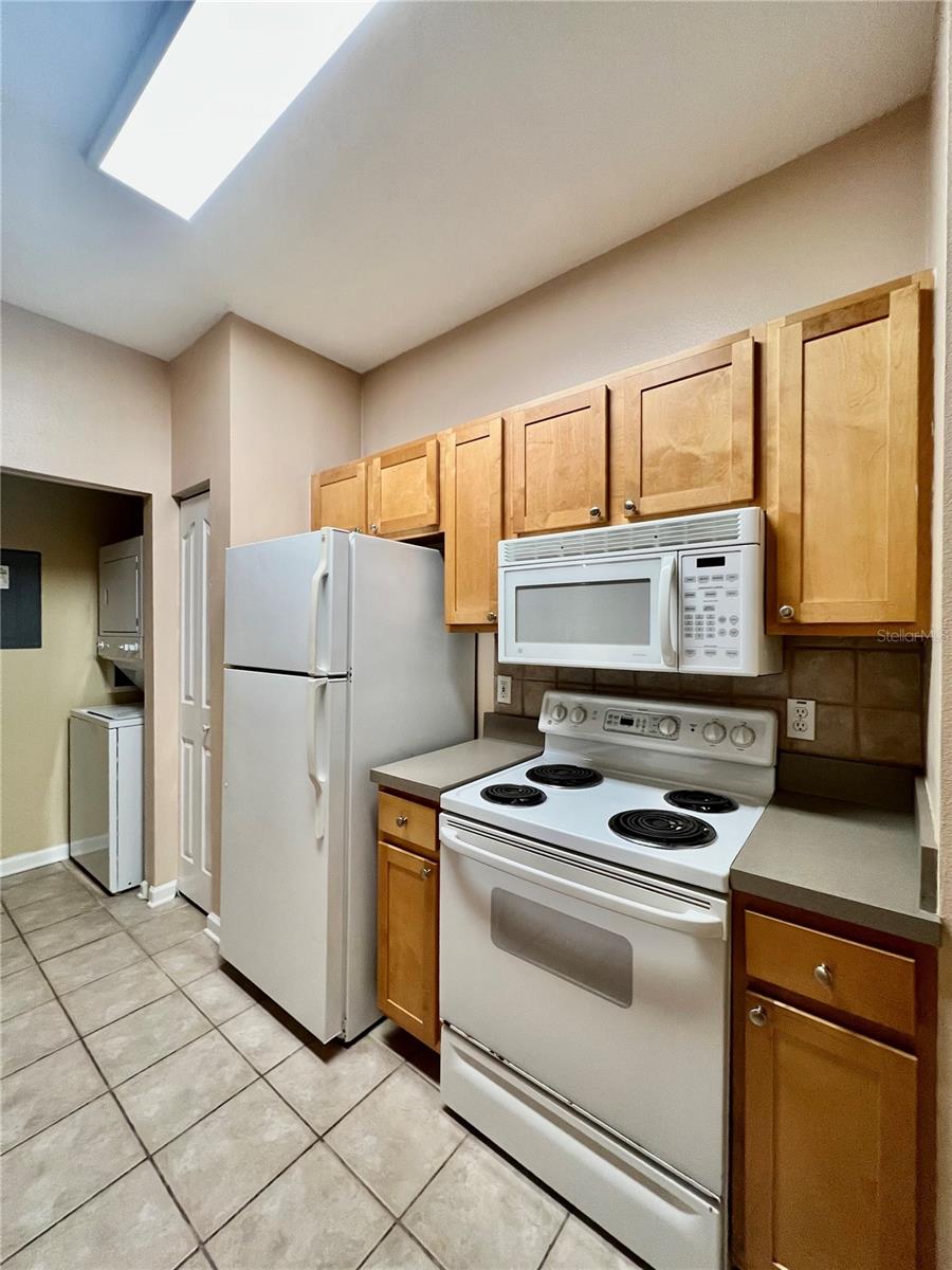 GRAND KEY A CONDO - Residential Lease