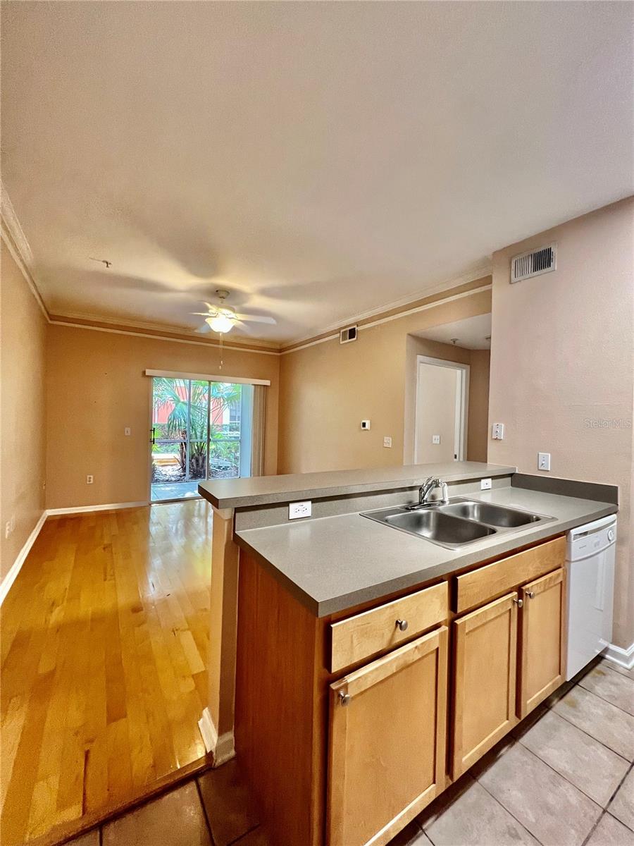 GRAND KEY A CONDO - Residential Lease