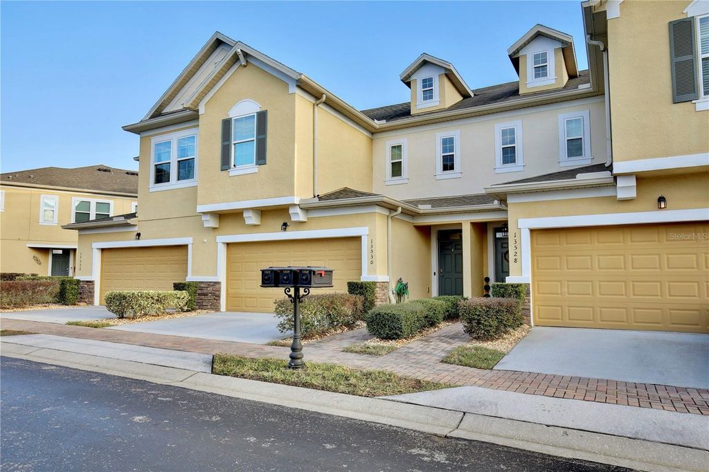 Photo of 13530 Fountainbleau Drive, Clermont, FL 34711 (MLS # O6400598)